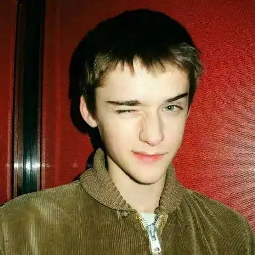 6686体育官方作者Zeke