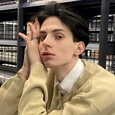 6686体育银牌作者Alexander