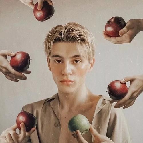 6686体育铜牌作者Isabella