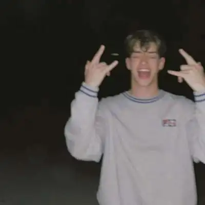 6686体育钻石作者Alistair