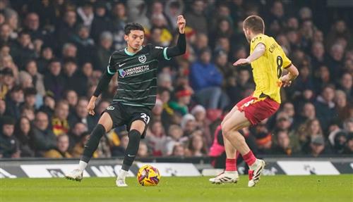 Watford đấu với Portsmouth