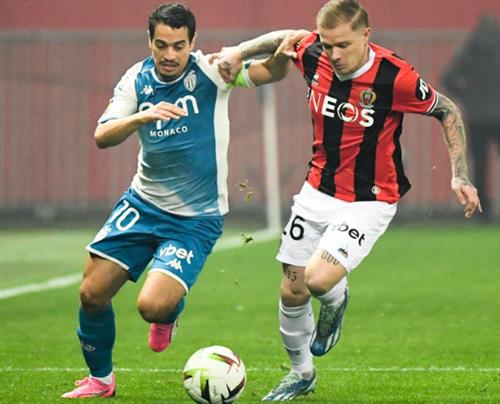 Nice đấu với Monaco