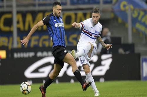Inter Milan đấu với Sampdoria