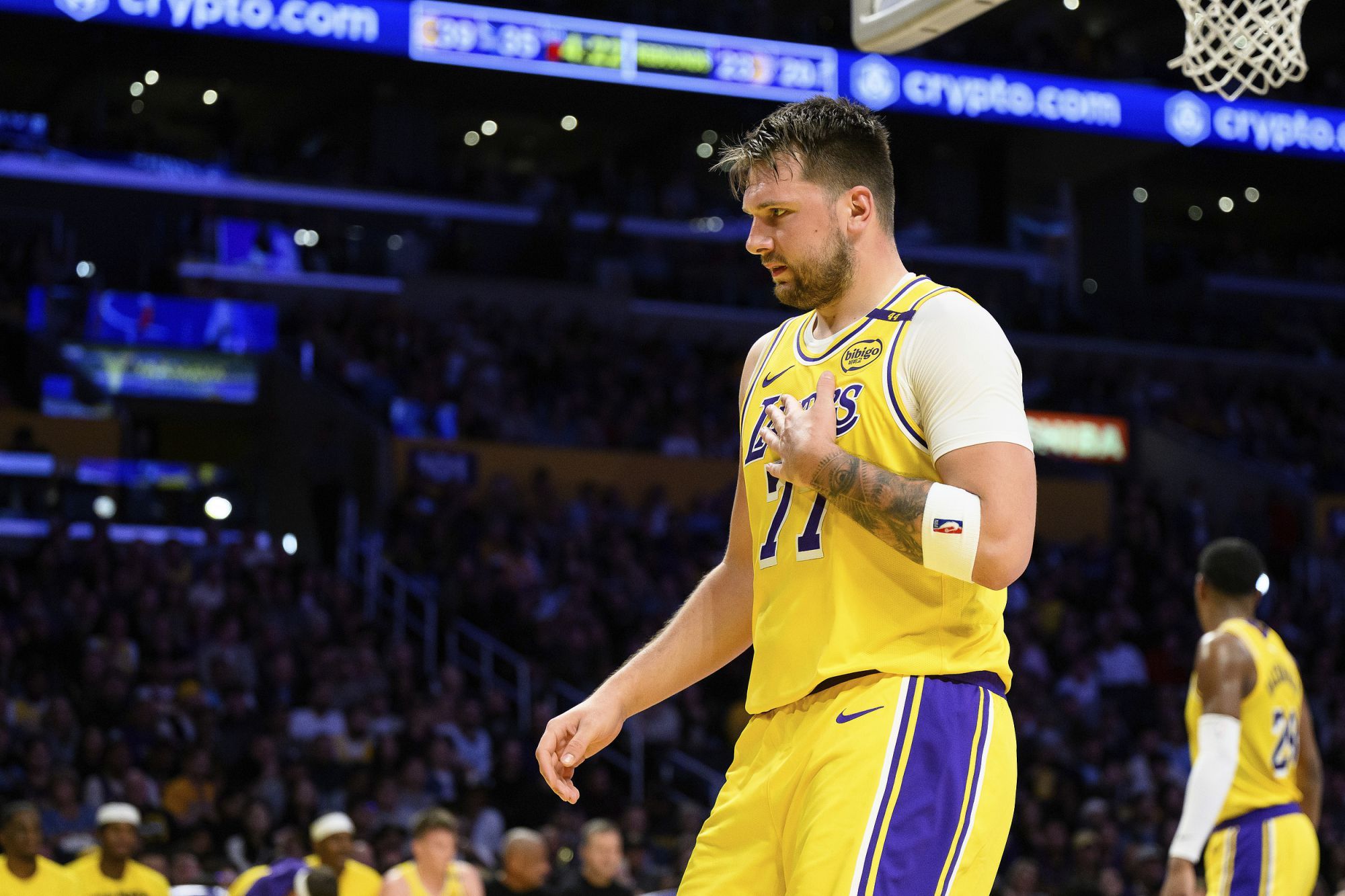 chuyện vặt! Mùa này Doncic đã thắng nhiều hơn Mavericks hơn 40 trận.