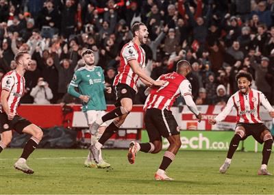 💡Tin buổi sáng: Liverpool 2-3 Bees, Manchester United 4-2 Brighton