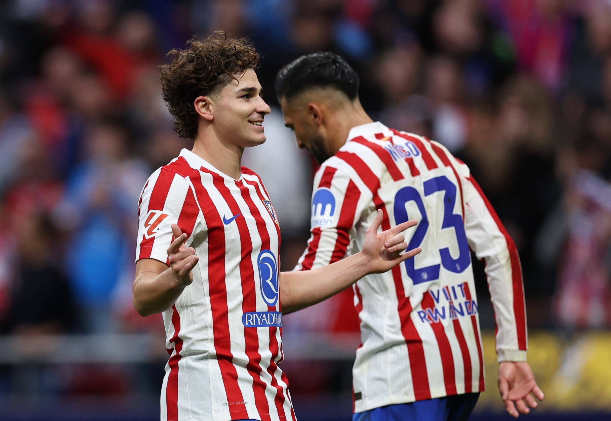 Alvarez không được chọn vào danh sách ứng cử viên tiền đạo xuất sắc nhất FIFA, Atletico tỏ ra bất mãn