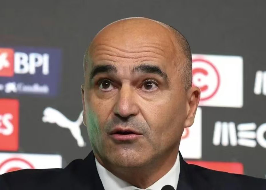 Martinez nói về việc Ronaldo bị đuổi: Phản ứng của anh không phải là hành động bạo lực mà là phản ứng khiêu khích