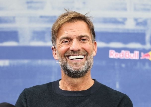 Klopp trở lại bóng đá với vai trò bình luận viên và sẽ hợp tác với Muller bình luận World Cup