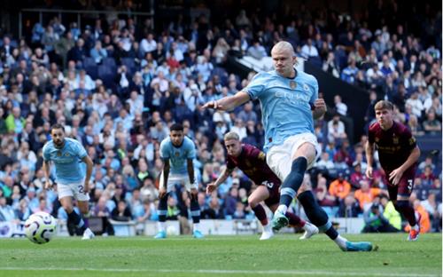 Manchester City đấu với Thị trấn Ipswich