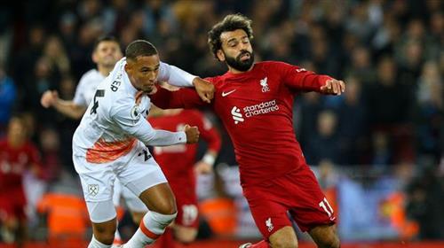 West Ham United đấu với Liverpool