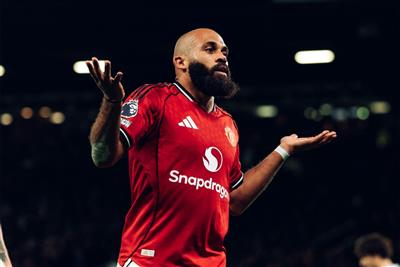 BXH Ngoại hạng Anh thời gian thực: MU đảo ngược tình thế, Liverpool vươn lên thứ 4, Sunderland lên thứ 2