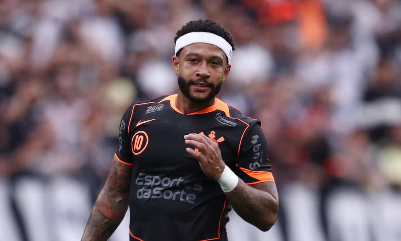 Truyền thông Brazil: Corinthians nợ Depay 4 triệu euro tiền lương, cho rằng mức lương hàng năm của anh cao đến mức nực cười