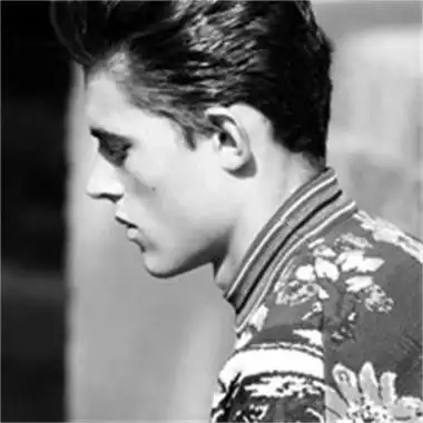 6686体育初级作者Carmen