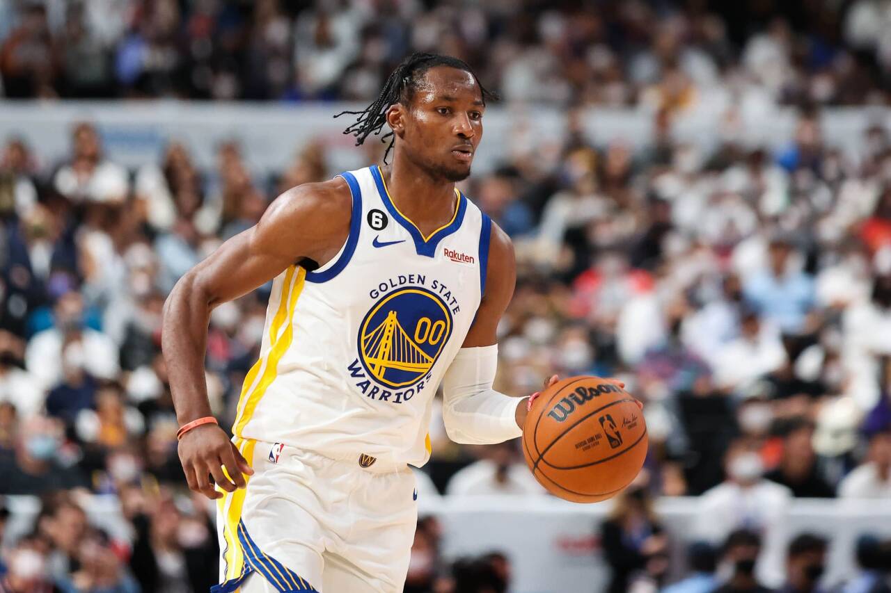 Kiểm soát bóng nóng! Kuminga & Richard cùng nhau ghi 23 điểm ở 8/10 cú sút trong hiệp một