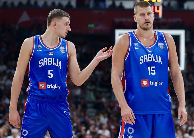 Jokic có 19 trận thắng và 6 trận thua trước Heat. Jovic: Anh ấy luôn trêu chọc anh ấy và không thể chịu đựng được.